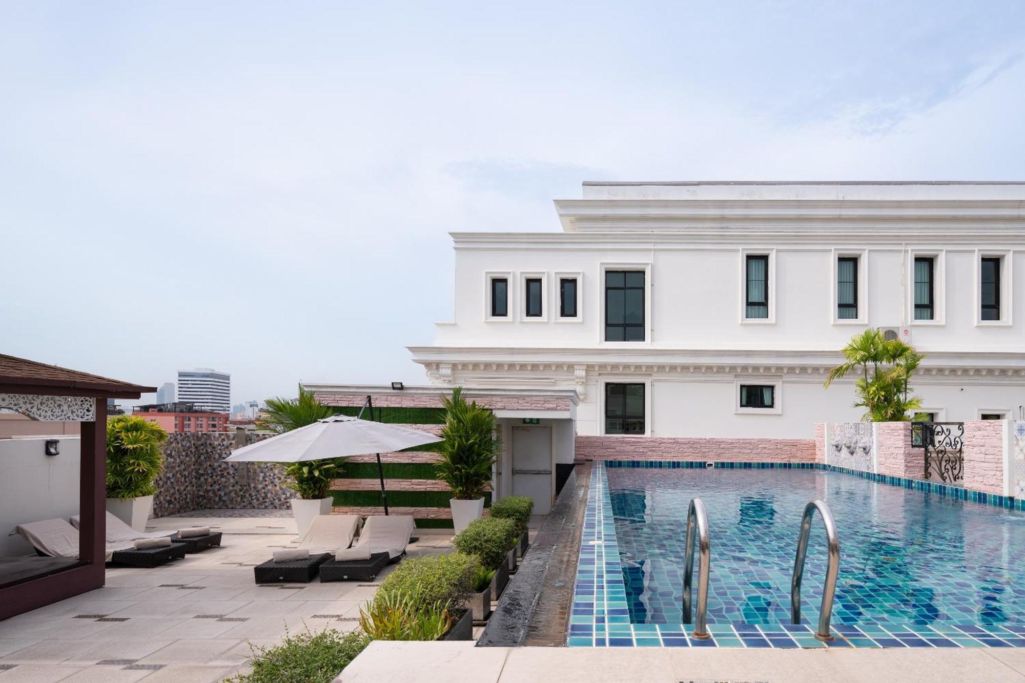 Syama Hana Executive Apartments Thonglor Banguecoque Exterior foto